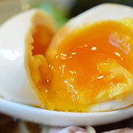 中華そば 四つ葉 - 味玉とろーり