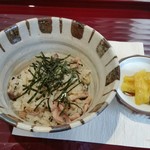 かまくら いち - サンマの和風ピラフ。