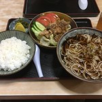 さぬき庵 - 生姜焼きとかけ蕎麦のセット