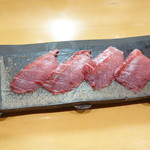 鮨松榮 - 本鮪 中トロ（血合際一番）