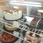 Lisas Cake Market - 