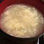 中華料理　悟空 - 五目あんかけ焼きそばに付いてくる玉子スープ