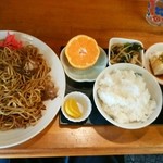 ごえん - 焼きそば2玉定食　550円