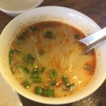 50円のトムヤムスープに