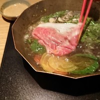 しゃぶしゃぶ KINTAN 代官山本店 - 極上サーロインのすきしゃぶ