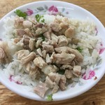 小林雞肉飯 - 料理写真:雞肉飯小NT$30≒110円