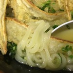 心味 - 透明感のある麺