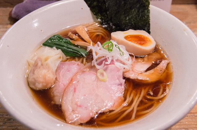homemade ramen 麦苗 大森海岸 ラーメン 食べログ