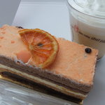ドゥ・フィーユ - プリンとオレンジのケーキ