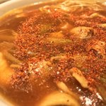 味奈登庵 - カレー南蛮そばには唐辛子だ！  
      ブチまけろ！  #BCMKR!  