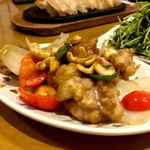 上海倶楽部 - 鶏とカシューナッツの炒め