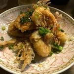 成田家 - 小エビの唐揚げ