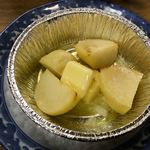 成田家 - ジャガイモのバター焼き