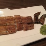 にょろ助 瓢六亭 - 伊勢湾産天然鰻の白焼き