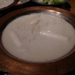 那須別邸 回 - 懐石・鍋料理、那須黒毛和牛豆乳しゃぶしゃぶ