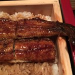 にょろ助 瓢六亭 - 伊勢湾産天然鰻の鰻重