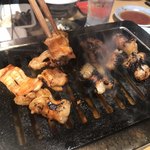 焼肉 穏 - マルチョウシマチョウ