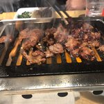 焼肉 穏 - 焼きなう
