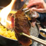 立喰☆焼肉 - サイド鉄板各種とよく合う焼肉と おはよう朝日にて