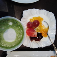 リュクス ダイニング ハプナ - 抹茶オレ