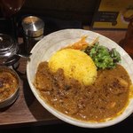 SPICY CURRY 魯珈 - 