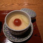 那須別邸 回 - 懐石・蓋物、那須高原産チーズの茶碗蒸し