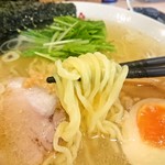 麺アップ