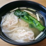 The Wing Business Class Lounge - 雲呑麺