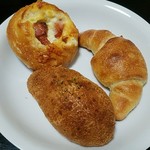 ココロノ ベーカリー - パン3つ持ち帰り～～