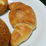 ココロノ ベーカリー - 塩バターフランス151円