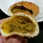 ココロノ ベーカリー - グリーンカレーがめちゃジューシー！！