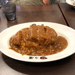 日乃屋カレー - 上メンチカツカレー