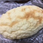 パンのなる木 - 瀬戸内はちみつレモンパン 180円