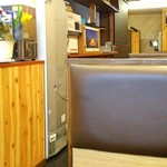 カレー専門店 カトマンズハウス - 店内