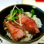 承太郎 - 牛たたき丼ミニ ¥200
