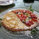 エンボカ - デザートピザ（文旦&イチゴ）