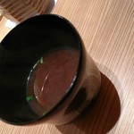 寿しの吉乃 - アサリの赤だし