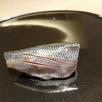 寿しの吉乃 - 小肌