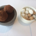 ランファン・キ・レーヴ - トリュフチョコレート
      