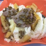 品元糖口冷飲工坊 - 料理写真:綜合雪花冰の大NT$50≒185円