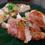 焼肉もんじろう 松江店 - 鶏モモ（実際は4個）