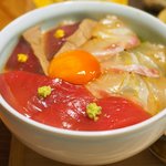 立場割烹 SSAW - 季節の贅沢御膳 1000円 の本鮪と真鯛の漬け丼(赤酢)