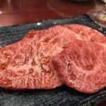 焼肉ギュウミー - gyummyカルビ 1500yen。