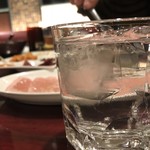 焼肉ギュウミー - 一刻者【芋】ロック 490yen。