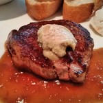 ヴィラッツァ - [料理] 牛フィレ肉のステーキ 全景♪ｗ