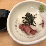 Oshokujidokoro Honke Sanukiya - マグロ山かけ 380円