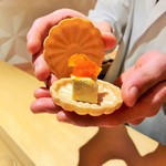 銀座 しのはら - フォアグラとあんぽ柿の最中