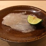 鮨 あらい - カンパチ 締めて間もない