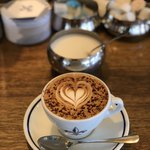 コーヒーハウス ニシヤ - カプチーノ（500円）