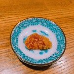 77404298 - 醤油漬けニンニク